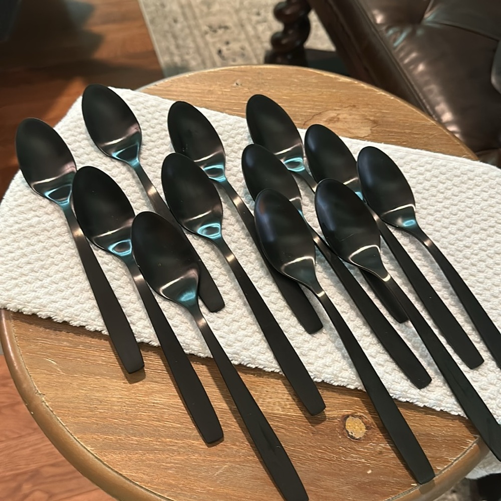 π΄4, 8 or 12 Piece Set(s) of Hearth & Hand Magnolia Matte Black Flatware π΄ - Picture 6 of 14
